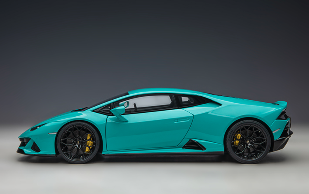 Item#79211 Diecast Lamborghini Huracan EVO, Blu Glauco 1:18